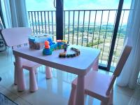 Minimalist Trefoil studio Setia Alam linked bridge to SCCC and SCM for 2-4 pax - B&B