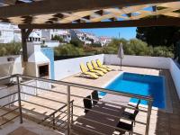Moradia Fantástica com Piscina a 5 min da Praia - B&B