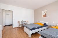 Große Wohnung mit 7 Betten und Balkon - B&B Baesweiler