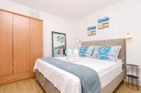 One-Bedroom Apartment with Terrace