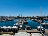 Cap d'Agde F3 belle vue port avec Garage Piscine Climatisation - Bed and Breakfast Le Cap d'Agde