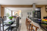 Lindo Apto perto da praia - ótima localização - B&B Balneário Camboriú