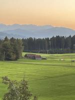 Stilvolles Ferienhaus Chalet 1750 im Allgäu - 200qm - beste Ausstattung - traumhafter Blick - bis 8 Personen - Ferienwohnung Weiler-Simmerberg
