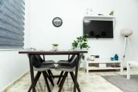 Cozy Luxury - East Legon Apt - WiFi, Netflix & AC - B&B Accra
