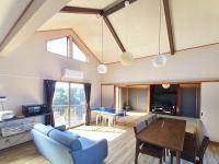 富士山を背景に豊かな自然やバーベキューが魅力のコテージ Sakura - B&B Kamizawa