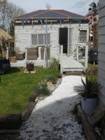 Isle 2-Bed Retreat- Sleeps 4 Garden & Games Room - B&B Cowes