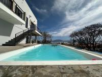 Igallu House Infinite views, lake & mountain - Ferienwohnung Ajijic