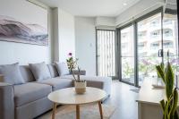 The Royal Staghorn - A Luxury Condo - B&B Lapu-Lapu City