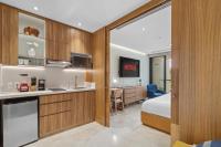 Monolocale con Divano-Letto