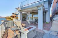Riverfront Luxury Retreat - Chambres d’hôtes