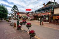 Le Quatre Avenida Monte Verde - B&B