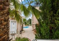 Relax Holiday House - Bed and Breakfast