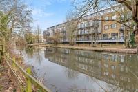 Hertford Riverside Retreat and Gym - B&B Hertford