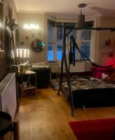 Fantastic Naughty Corner - B&B