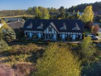 Amber House Swierkowa - Bed and Breakfast