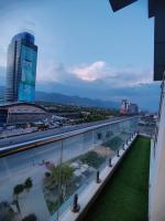Sky Heights Elite Apartments Opposite Centaurus Mall Islamabad - Ferienwohnung Islamabad