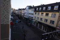 3BR - City Apartments - Kitchen - 10 min to ICE - B&B Siegburg