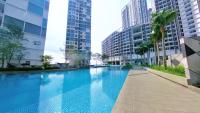 8pax 2R1B DELUXE SUITE, i-City, i-Soho, Beside Theme Park, WIFI 50" Smart TV - Chambres d'hôtes Shah Alam