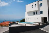 B&B Makarska - Whitehouse Apartments - Bed and Breakfast Makarska