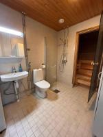 Cozy cityhome - Sauna & own yard - B&B Rovaniemi