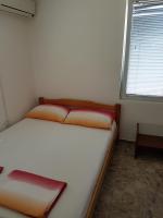 Appartamento con 3 Camere da Letto e Vista Montagna