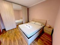 Dascio Lakefront with Private Garden and Parking - Ferienwohnung Dascio