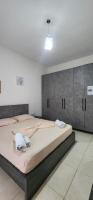 Double room with shared bathroom - B&B Tirana