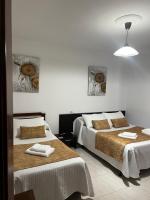 Triple Room with Private Bathroom