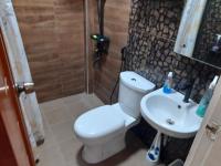 James' Sea La Vie - B&B Allen