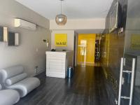ZONA VIP comodo APARTAMENTO FAMILIAR CON BALCON y hermosa vista a la calle - B&B