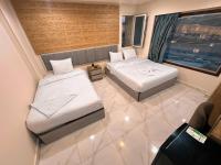 King Room with Mountain View