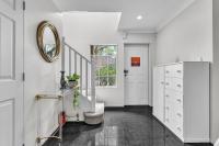 Cozy Home in Epsom - B&B
