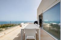 Luxury Penthouse with private pool and sea views, sleeps 6 - B&B Swieqi
