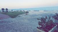 Mangaf Kuwait Family Venus Flat- Beach access - B&B Kuwait City