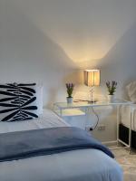 Doppel- oder Zweibettzimmer