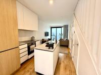 Stylish 2 bedrooms townhouse in central Wellington with a free car park - Chambres d'hôtes Wellington