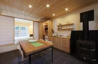 ひろびろ空間の3階建デザイナーズ住宅 - B&B Kasugai