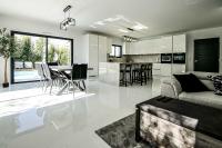LX133 Villa jardin, piscine privée et calme absolu - B&B Villeneuve-Loubet