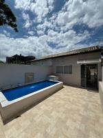 Casa em Itanhaém com Piscina e Ar condicionado à 900 Metros da Praia - B&B Itanhaém