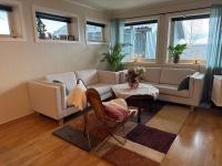 Cozy feel home 2 bedroom and 1 sleeping coach apartment - B&B Tromsø