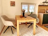 Apartment mit Balkon
