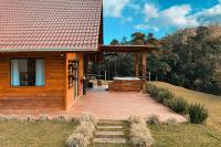 Refugio Vitoria - Cabana Privativa no Vale Europeu - B&B