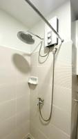 Simple & Comfy Room with Wi-Fi, SmartTV, Pool - B&B