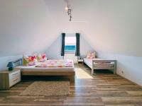 Ferienwohnung 3 & 4 Wald & See - B&B Zirchow