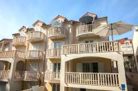 Apartment mit 2 Schlafzimmern mit Balkon und Terrasse