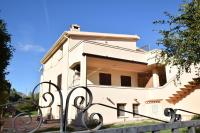 Villa con 2 Camere da Letto