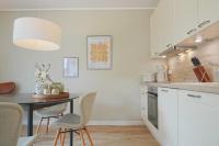 Charmante TOP Ferienwohnung Wippsteert auf Rügen, großer Garten und Sonnen Terrasse am Golf Platz und Nationalpark Jasmund - Chambres d'hôtes Lohme