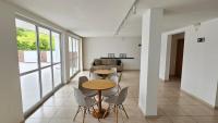 Studio Life Essential com ar garagem wifi - B&B