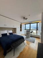 CityView Studio Apartment - Ferienwohnung