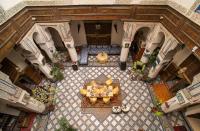 Riad Famille Drissi Kaitouni - B&B Fez